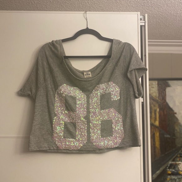 VS PINK TOP - Picture 2 of 6